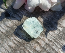AKVAMARÍN krystal výběrový 2,1 g Pákistán