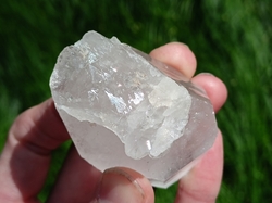 Krystal křišťálu 81,5 g SAMOLÉČITEL  mistrovský krystal