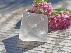 Fluorit oktaedr 12,9 g, ČÍNA