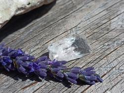 Danburit krystal 2,34 g - extra kvalita 