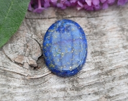 Lapis lazuli kabošon 4,4 g 