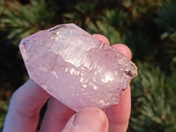 Ametystový krystal window quartz 65,42 g  Mexiko - SVĚTELNÁ KATEDRÁLA