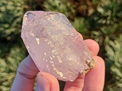 Ametystový krystal window quartz 65,42 g  Mexiko - SVĚTELNÁ KATEDRÁLA