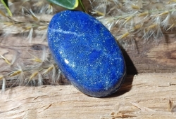 Lapis lazuli kabošon 8 g