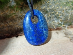 Lapis lazuli přívěsek 3,5 cm